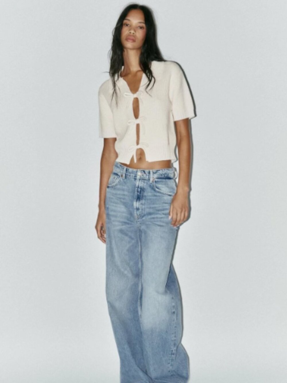 Zara KNIT TOP WITH BOWS- White- Medium